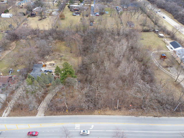7445 Willow Springs Road Property Photo 5