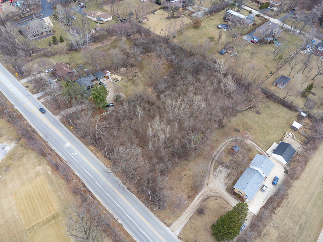 7445 Willow Springs Road Property Photo 7