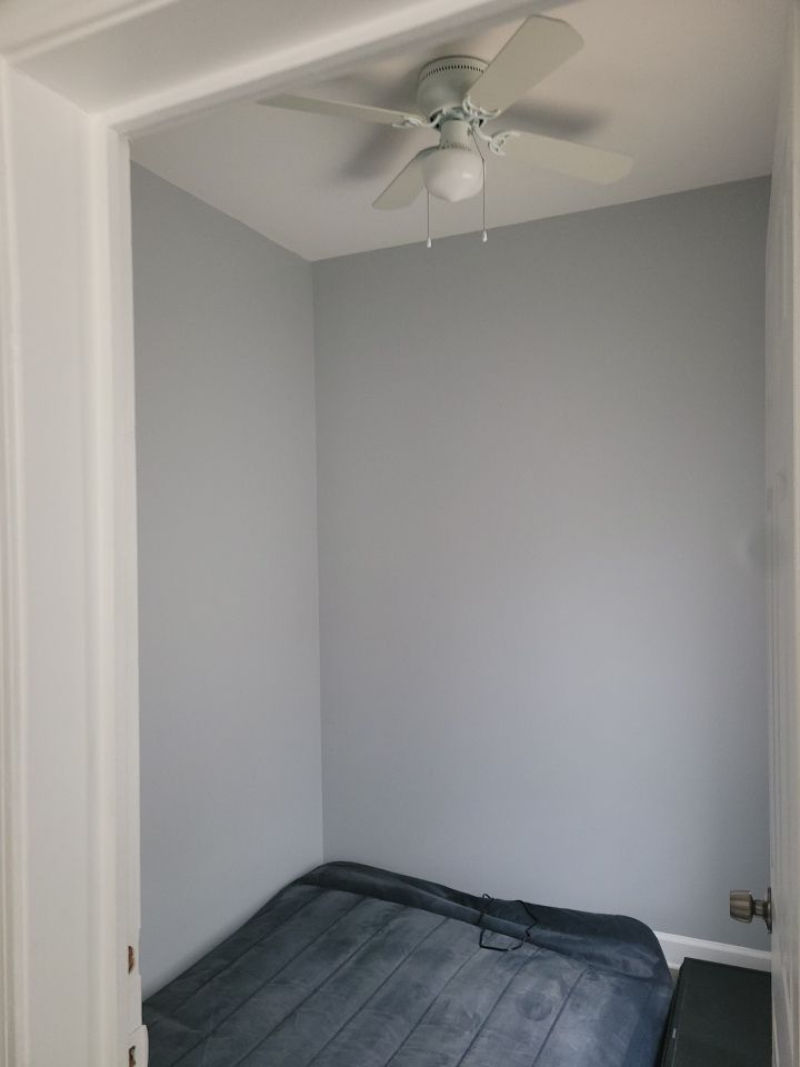 8834 S Exchange Avenue Property Photo 14