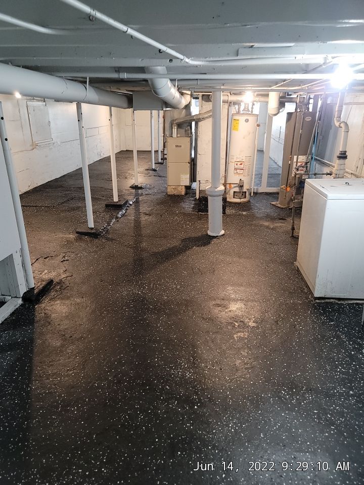 8834 S Exchange Avenue Property Photo 18