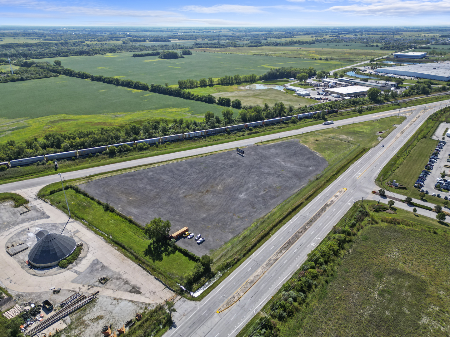 24306 S Governors Highway Property Photo 4