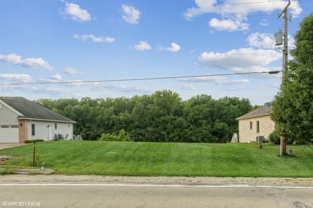 560 N Washington Street Property Photo 8