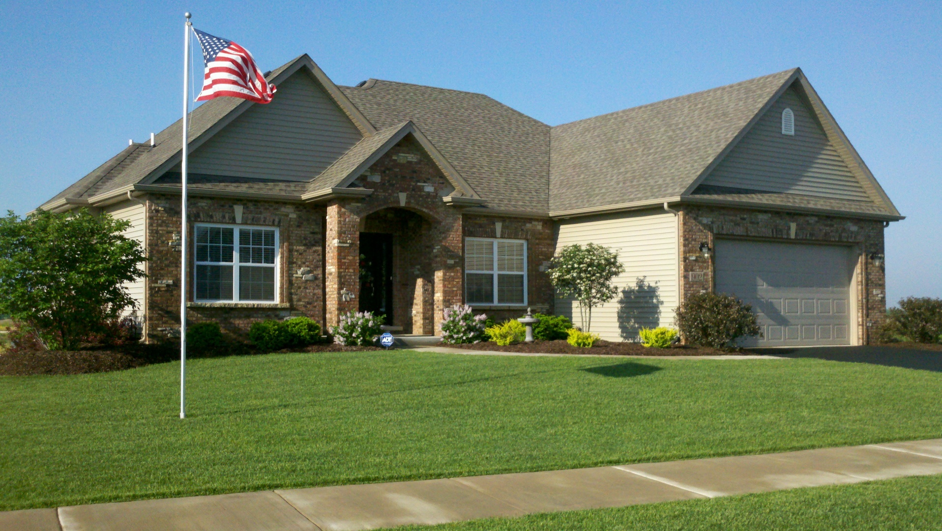 668 Cumberland Lane Property Photo 9