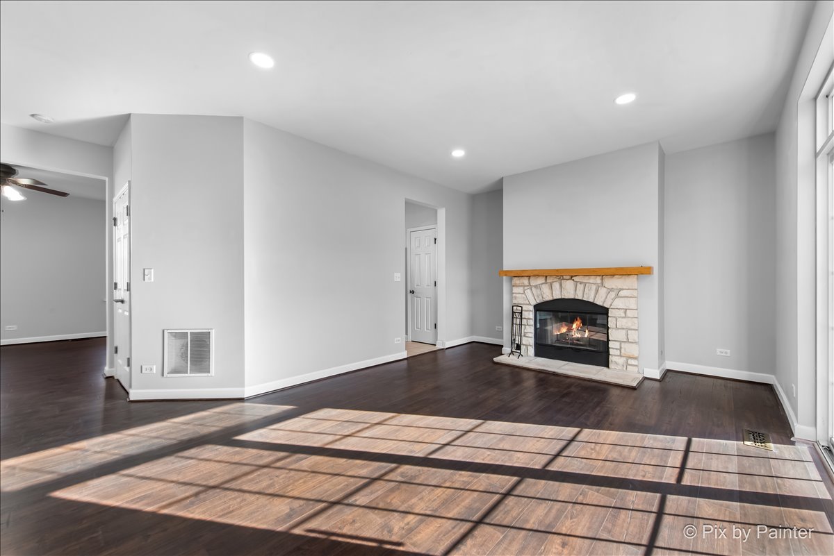 1128 Bartholdi Court 1128 Property Photo 5