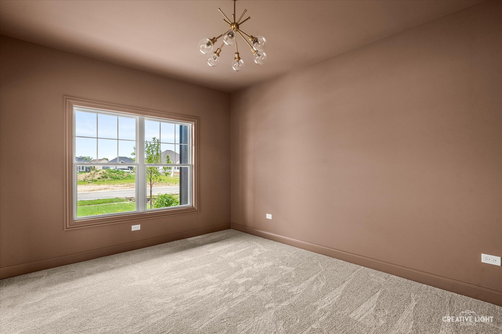 676 Cumberland Lane Property Photo 8