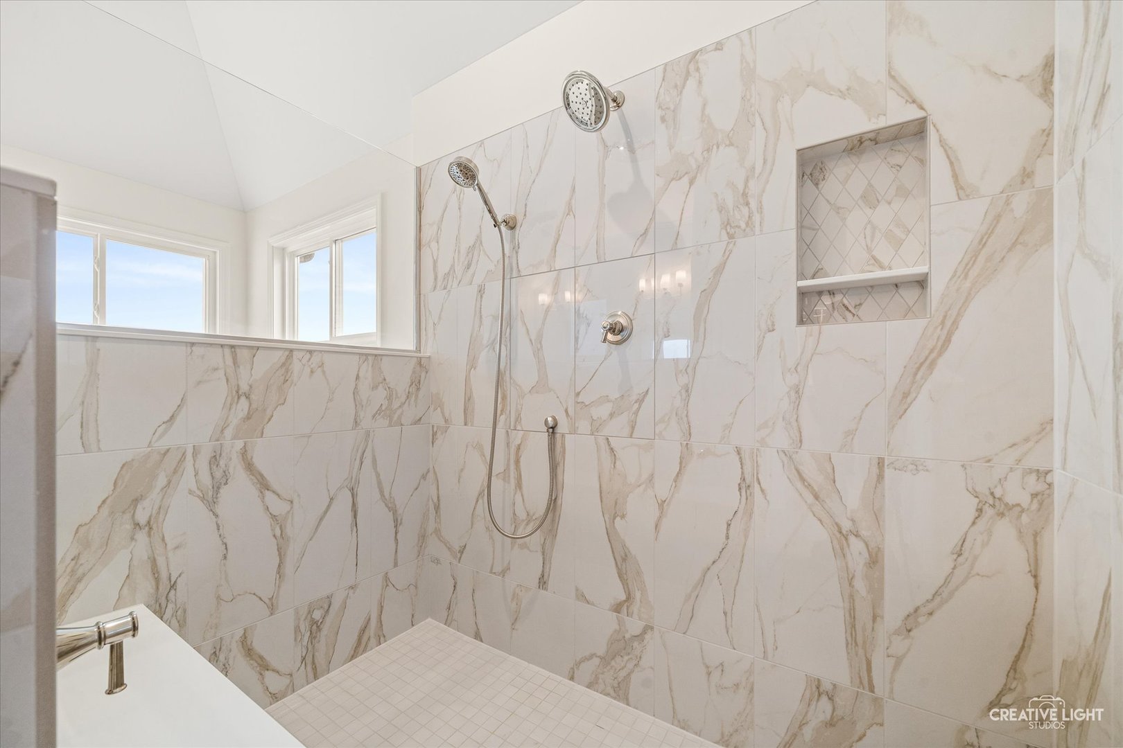 676 Cumberland Lane Property Photo 28