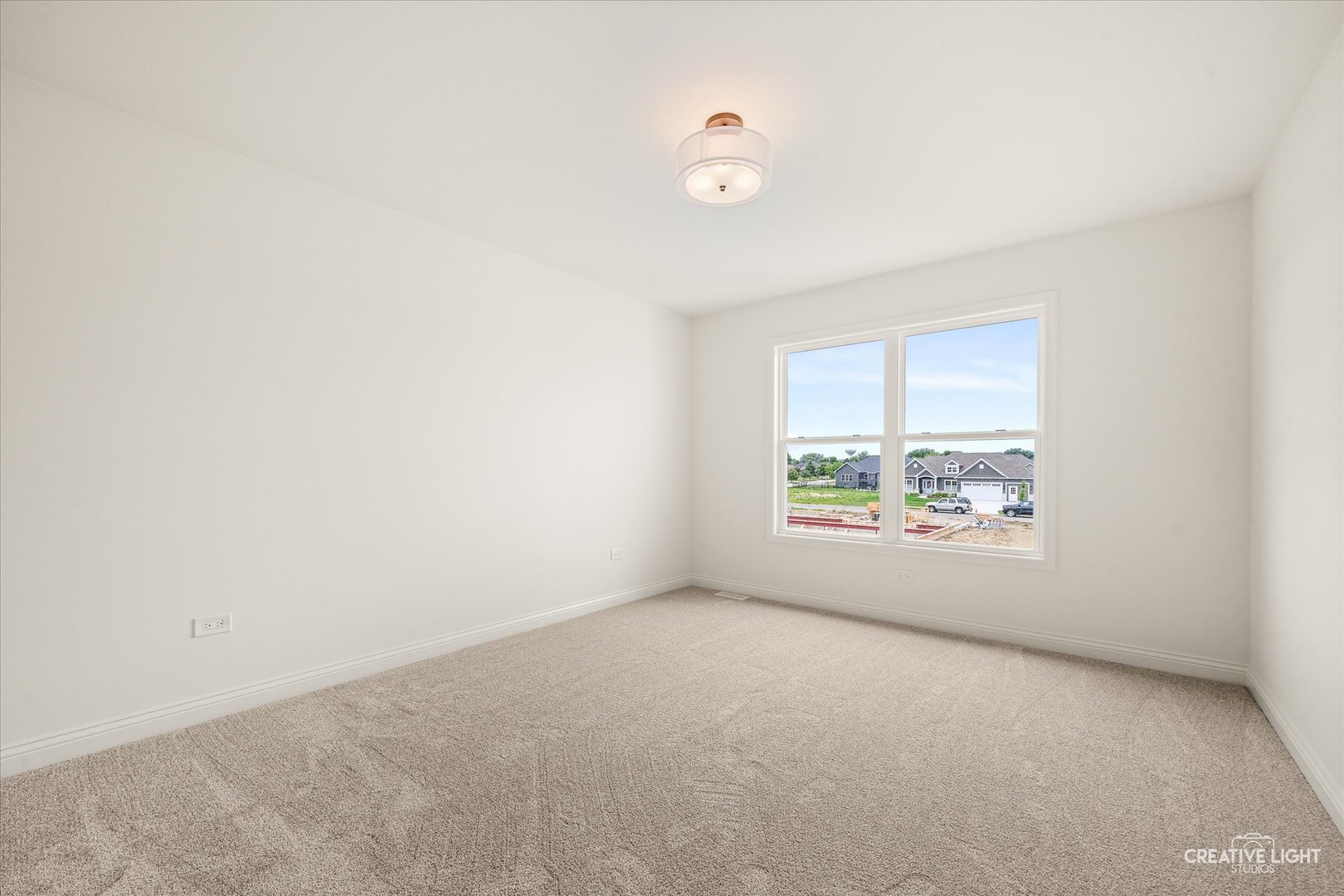 676 Cumberland Lane Property Photo 31