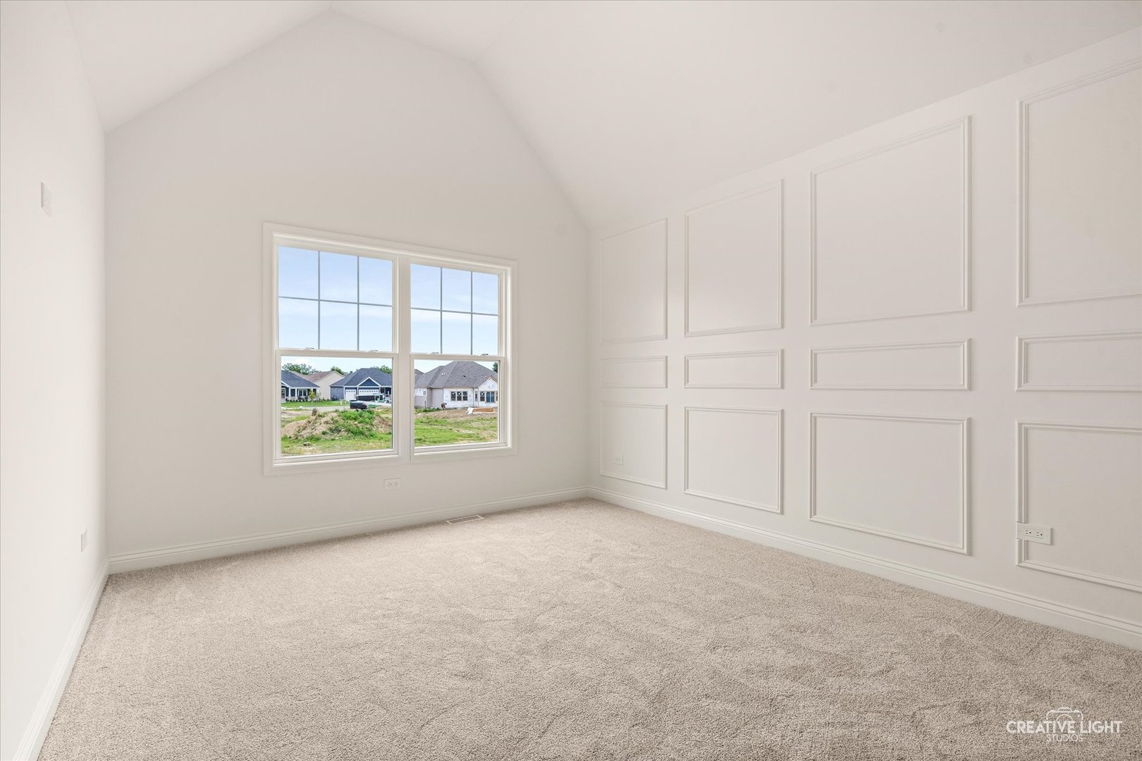 676 Cumberland Lane Property Photo 33