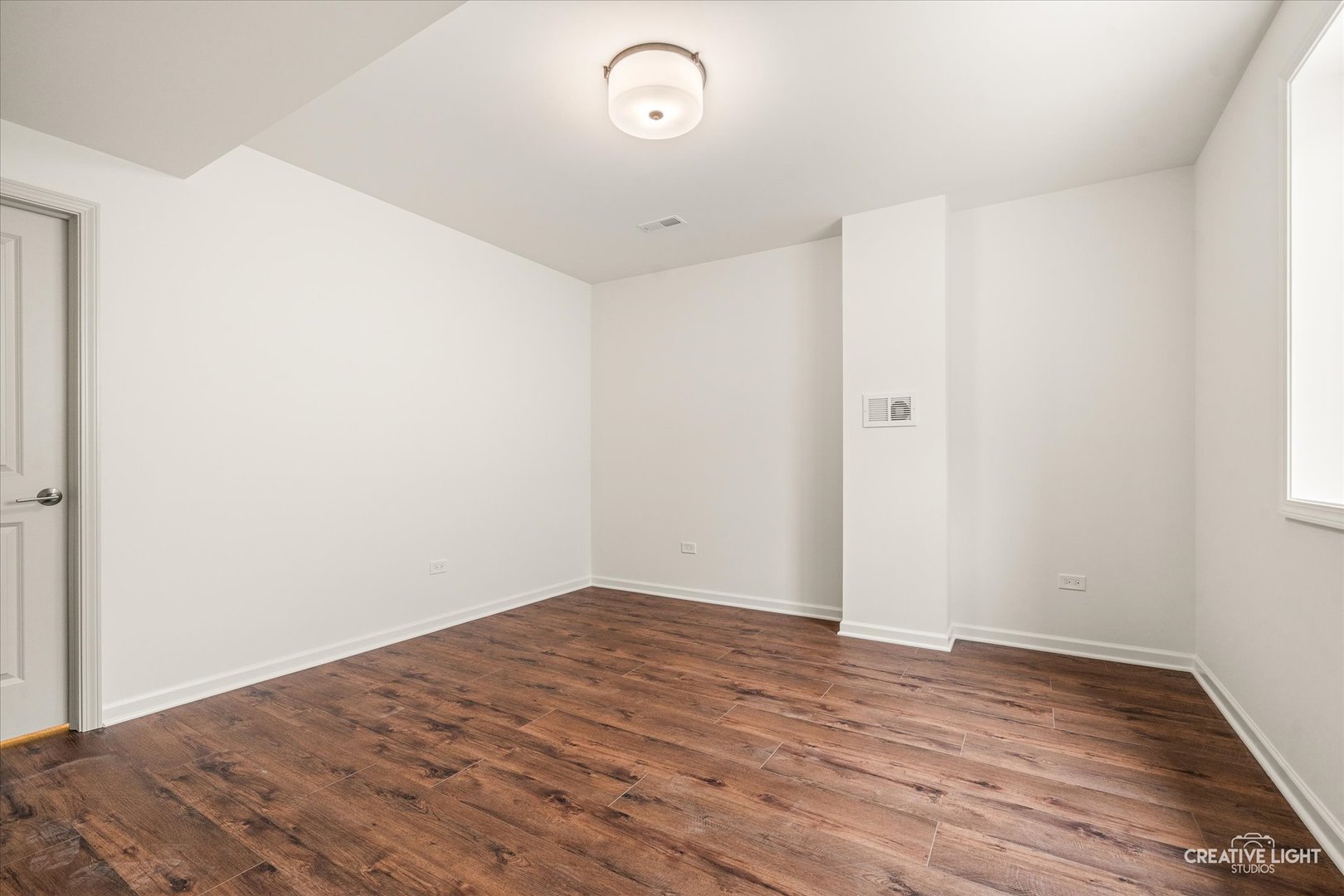 676 Cumberland Lane Property Photo 34