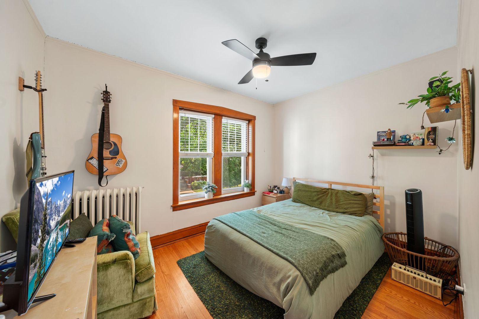 3737 W Cornelia Avenue Property Photo 9