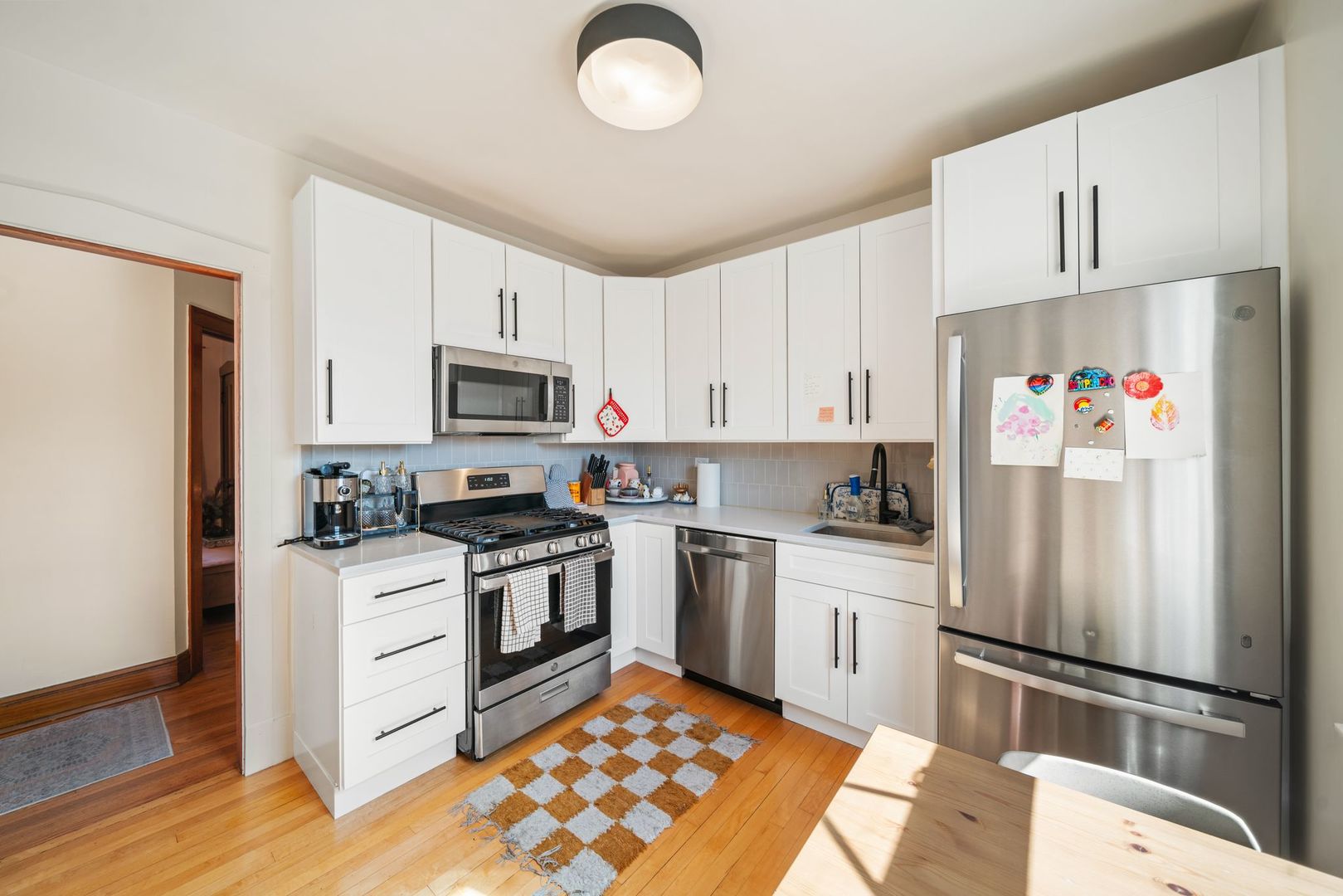 3737 W Cornelia Avenue Property Photo 11