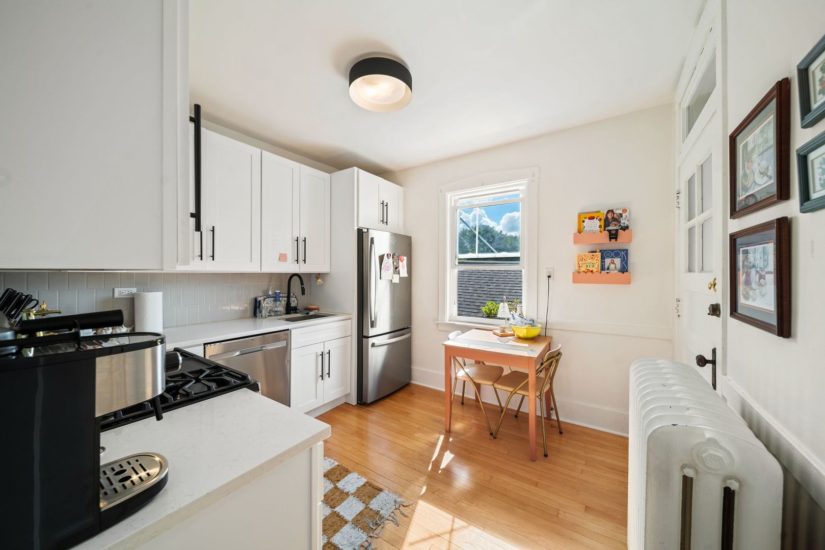 3737 W Cornelia Avenue Property Photo 12