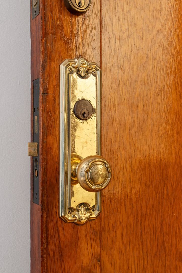 3737 W Cornelia Avenue Property Photo 16