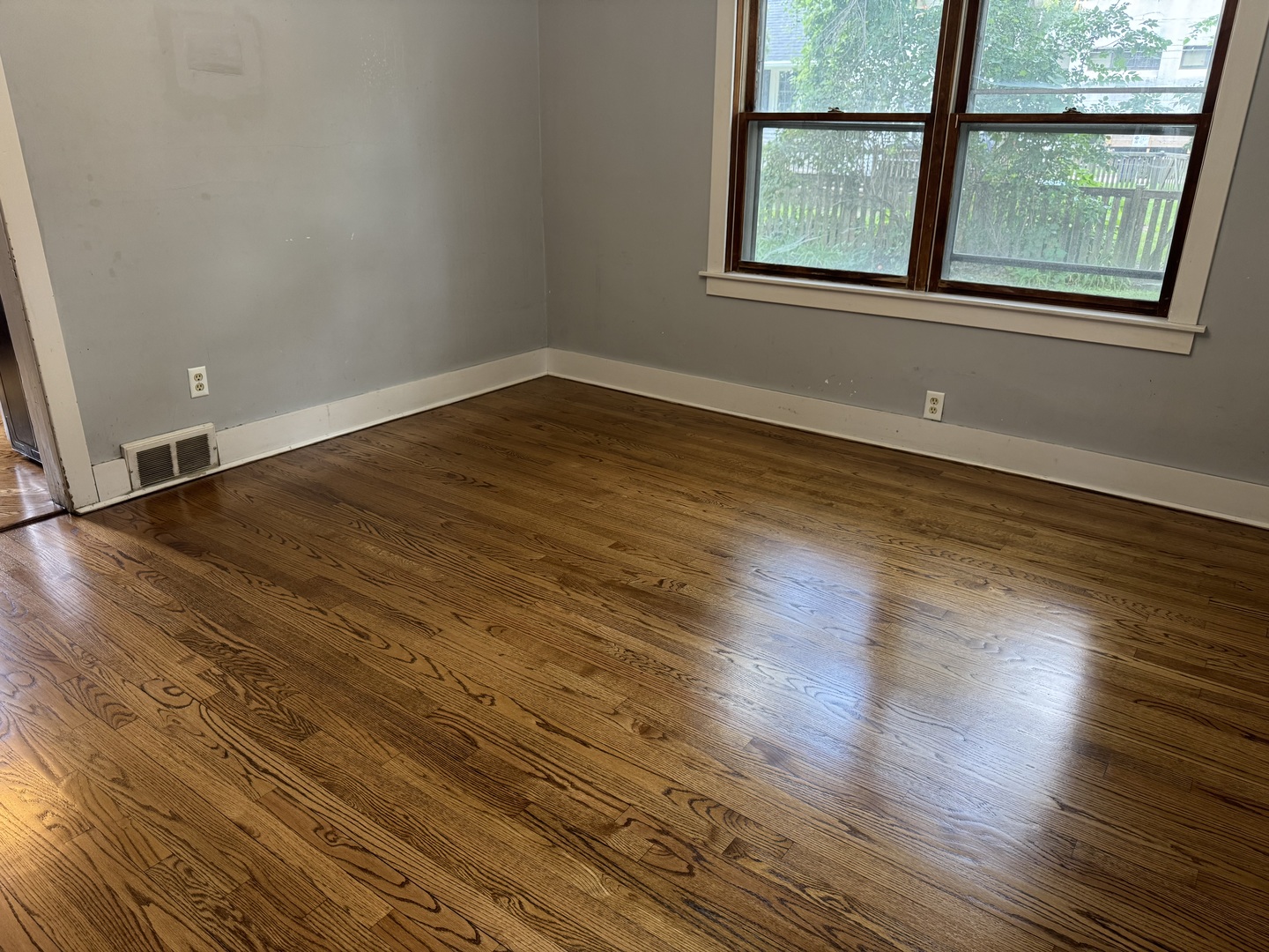 12484421 Property Photo 3