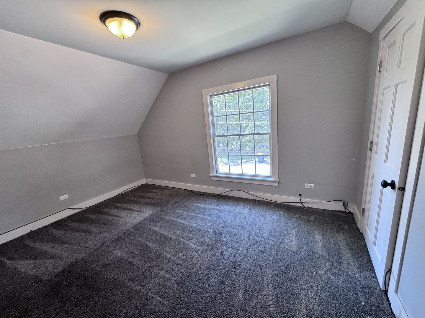 12484421 Property Photo 9