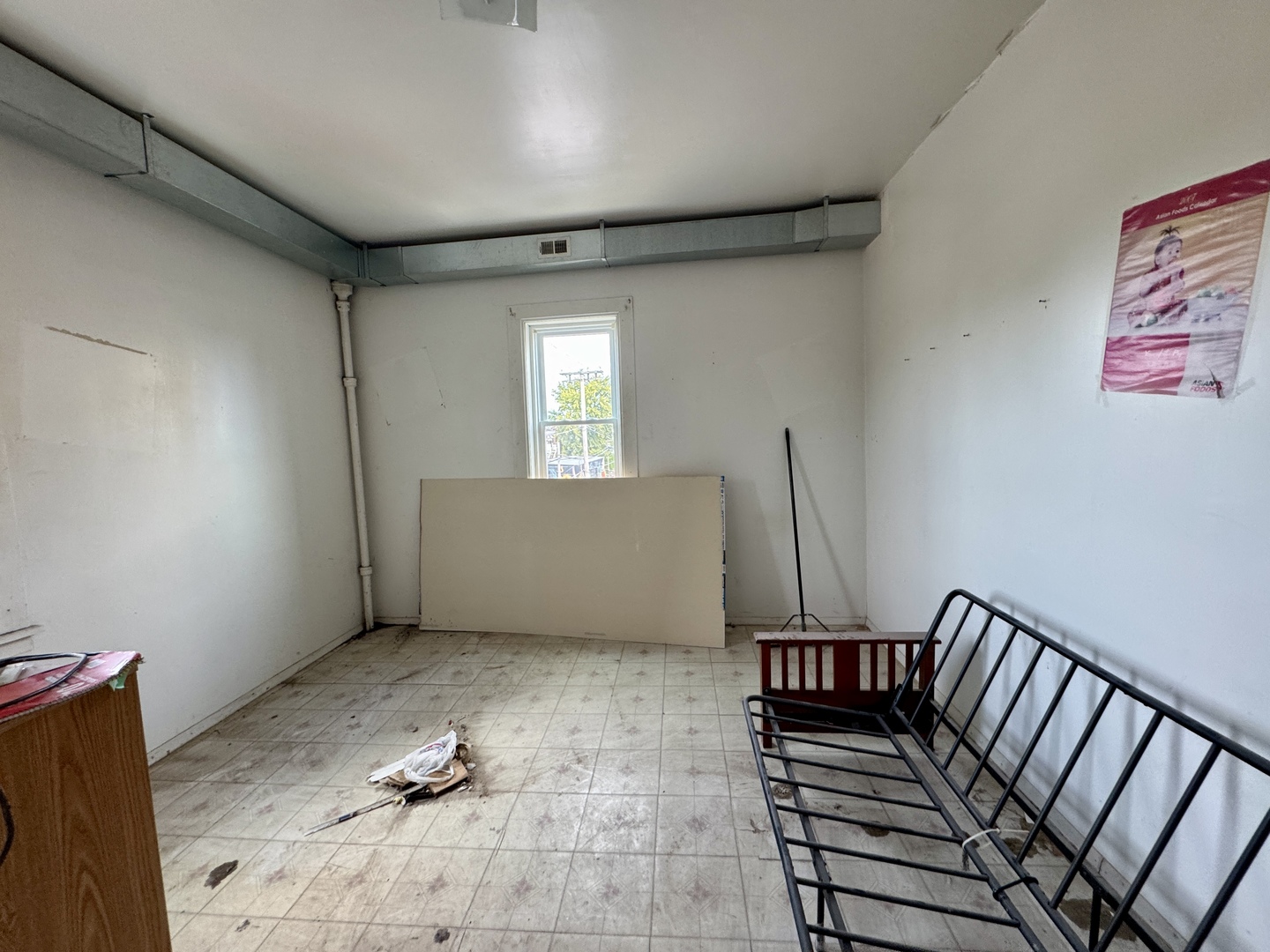 902 N Main Street Property Photo 27