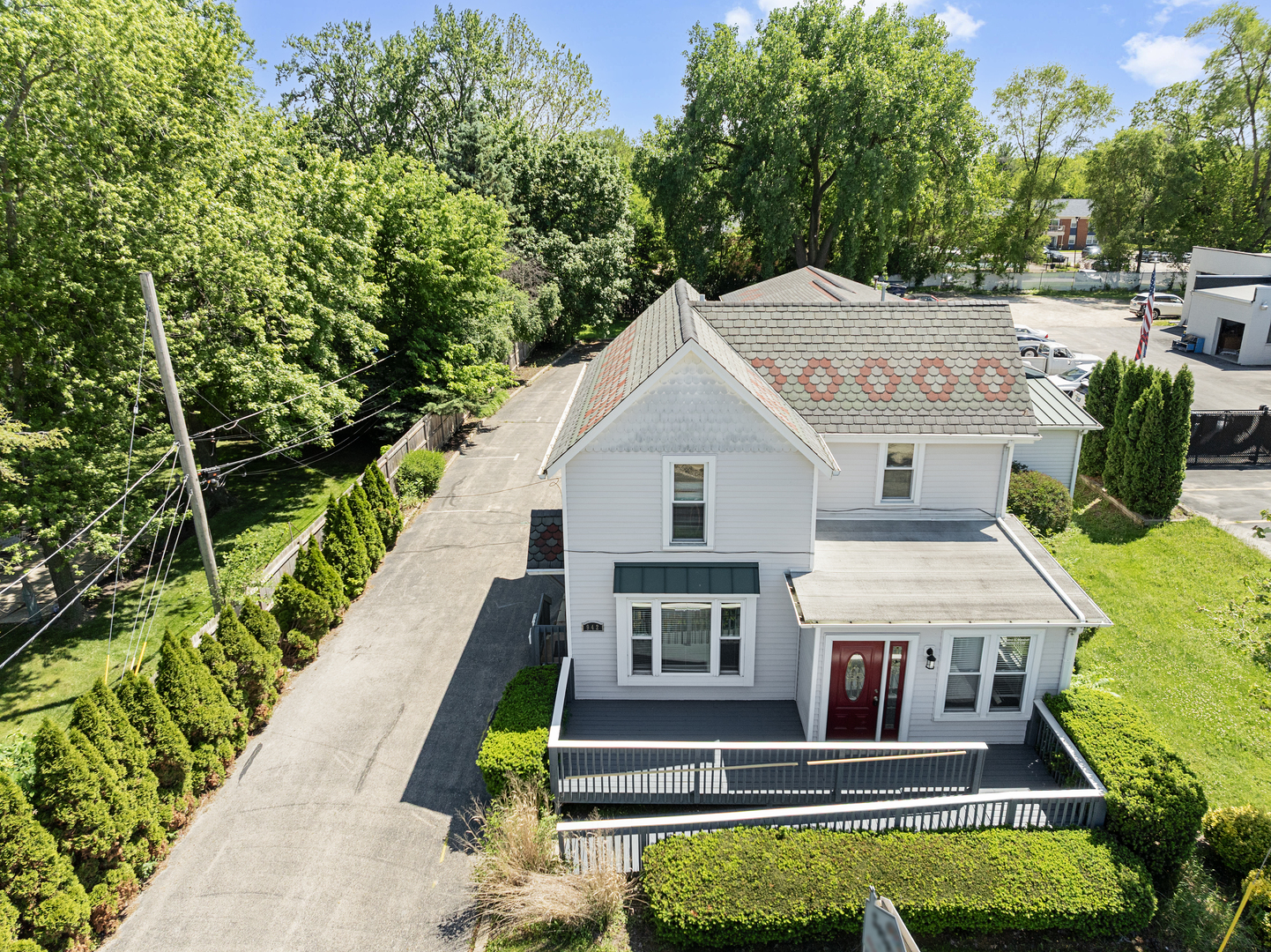 942 E State Street Property Photo 3