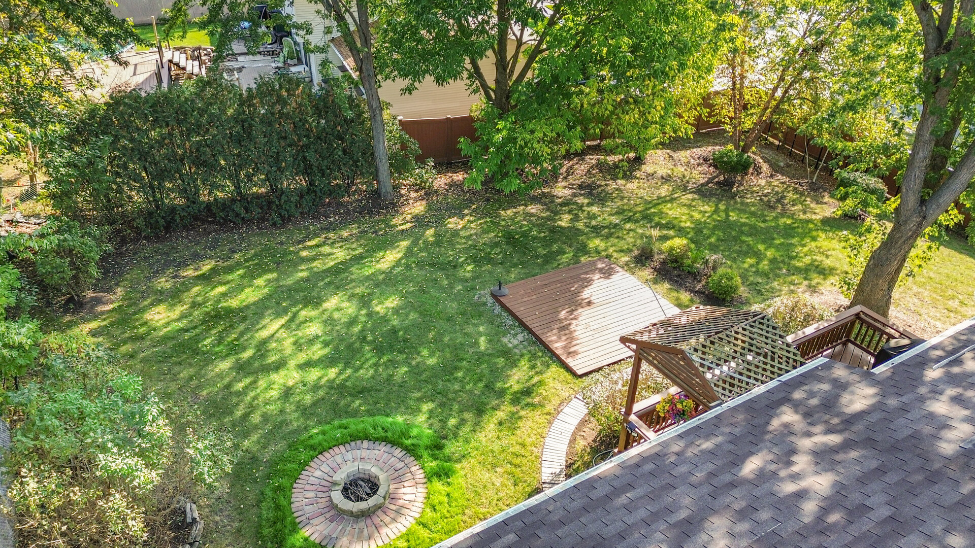 795 Plymouth Road Property Photo 3