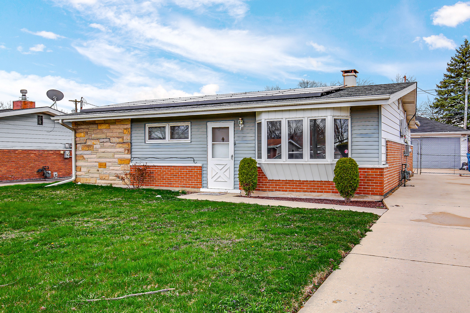 1494 Stanley Boulevard Property Photo 2