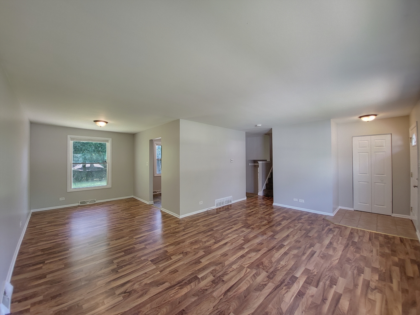17113 Elm Drive Property Photo 5