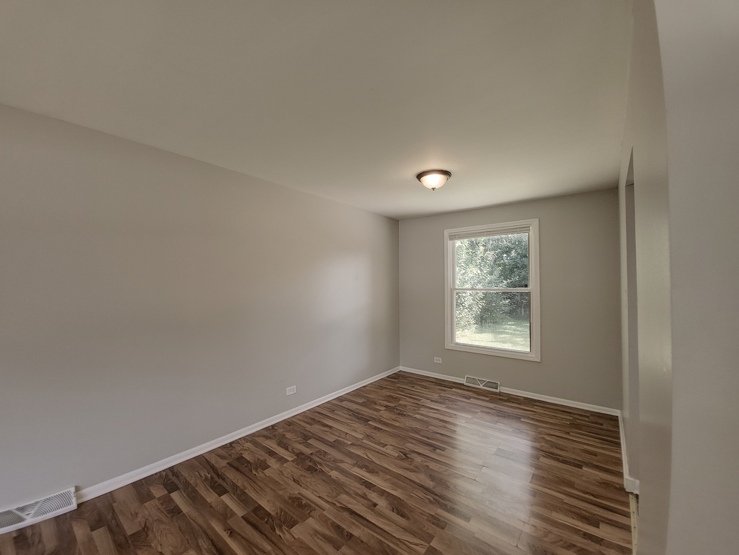 17113 Elm Drive Property Photo 6