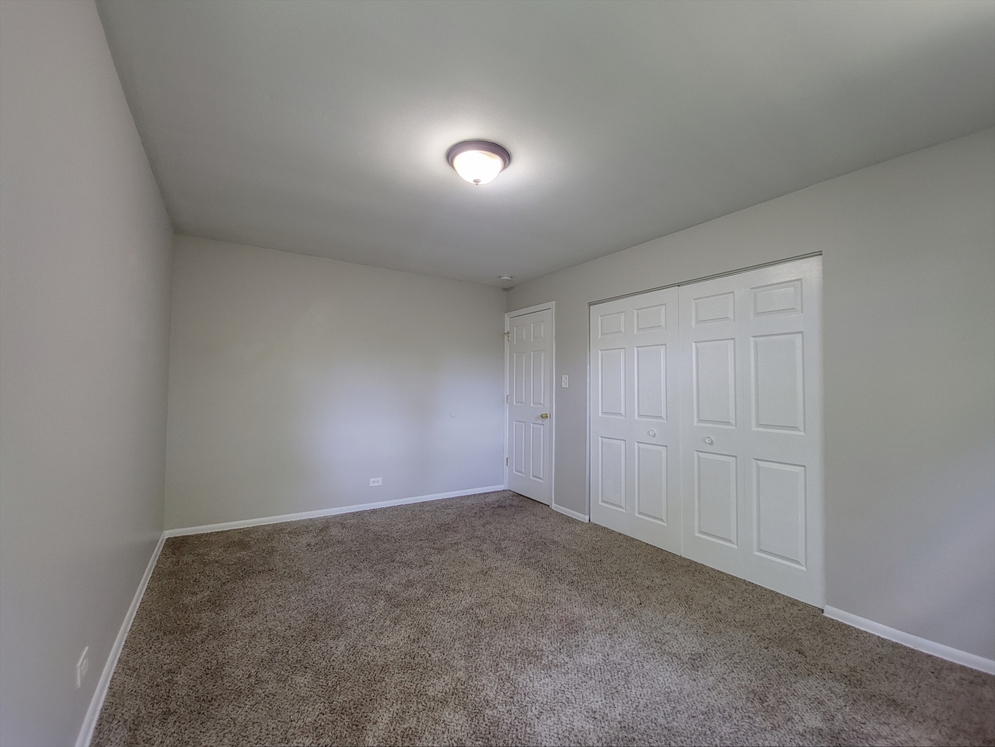 17113 Elm Drive Property Photo 12