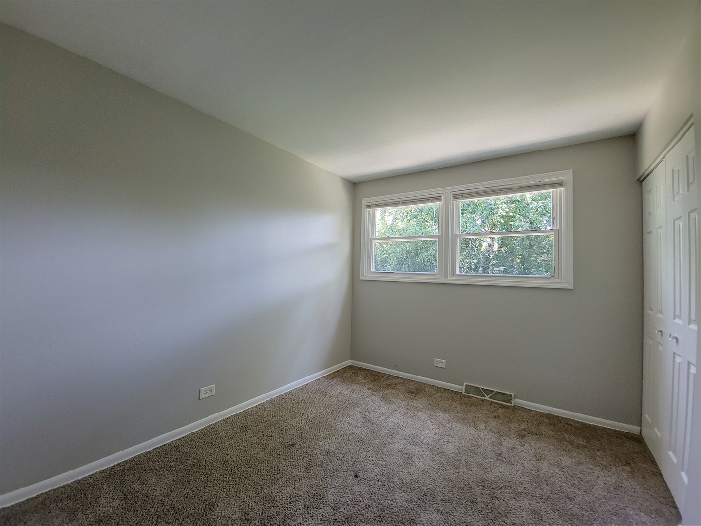 17113 Elm Drive Property Photo 16