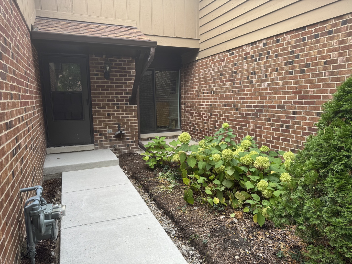 1244 Loughborough Court Property Photo 2
