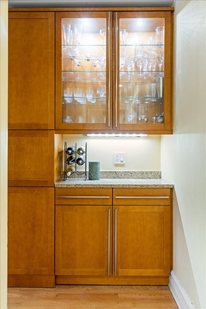 12485530 Property Photo 14