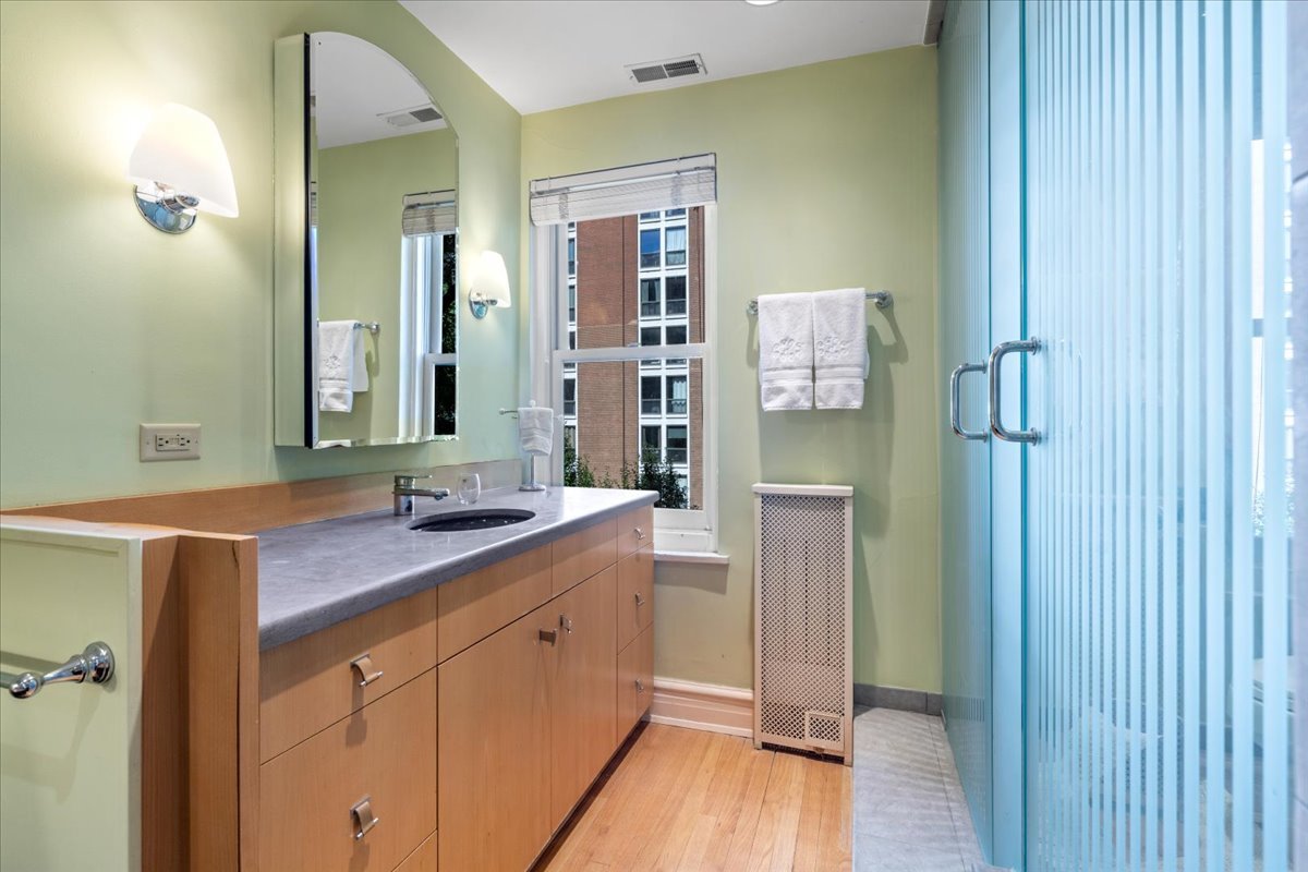 12485530 Property Photo 22