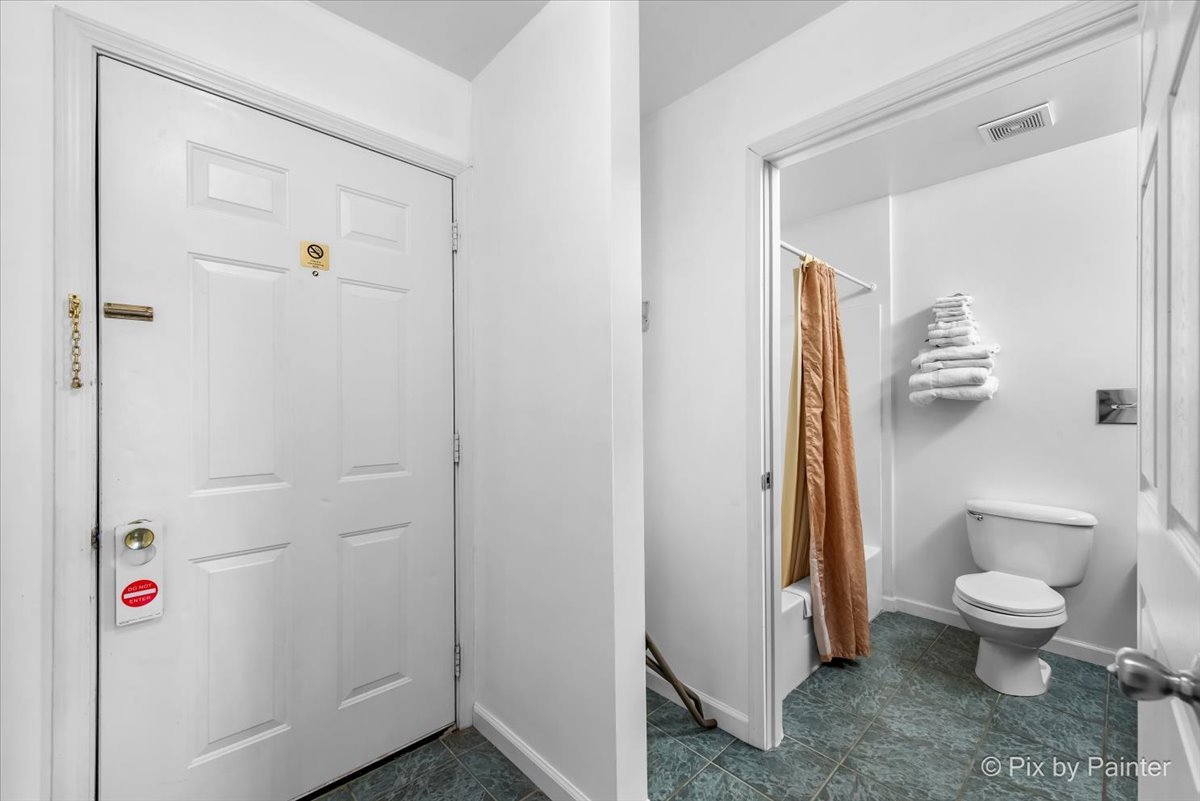 12486445 Property Photo 7