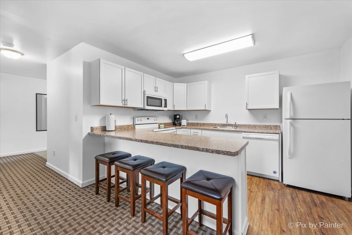 12486445 Property Photo 15