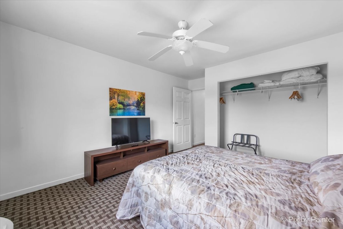 12486445 Property Photo 18