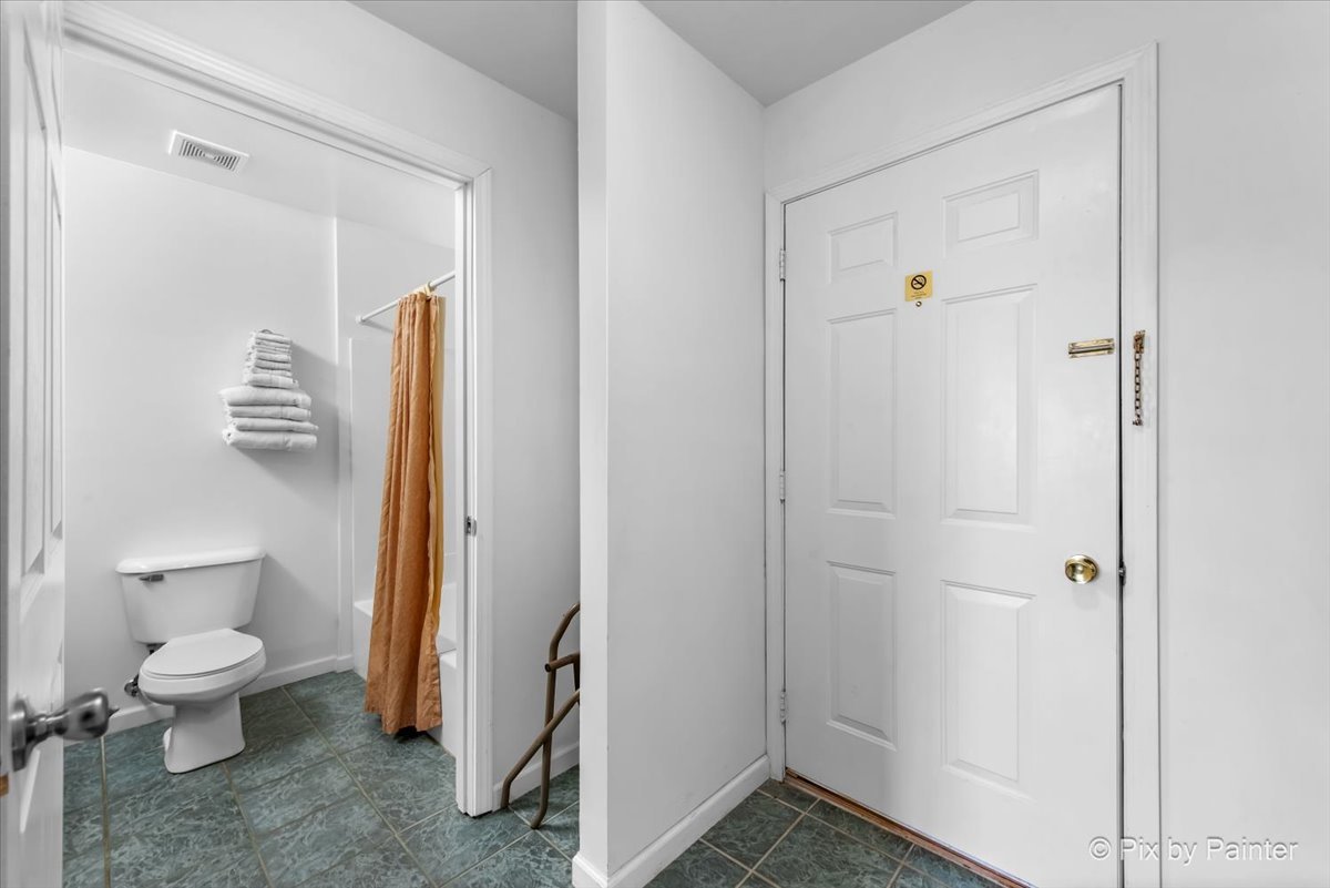 12486445 Property Photo 22