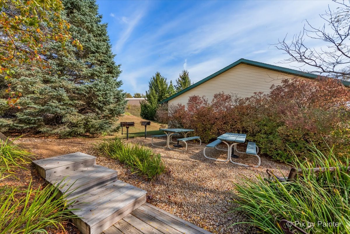 12486445 Property Photo 44