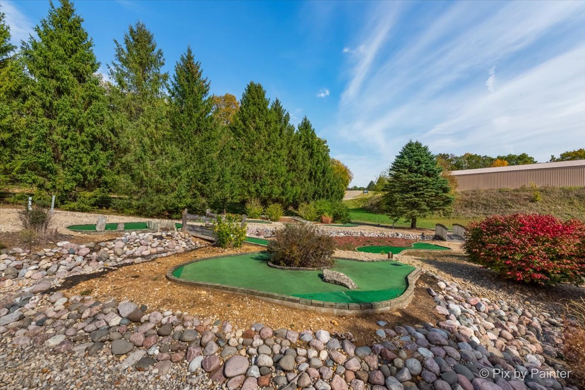 12486445 Property Photo 46