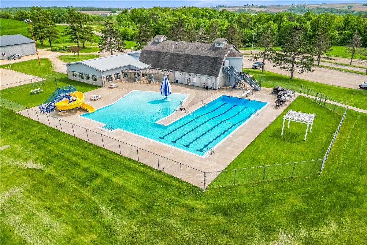 12486445 Property Photo 50