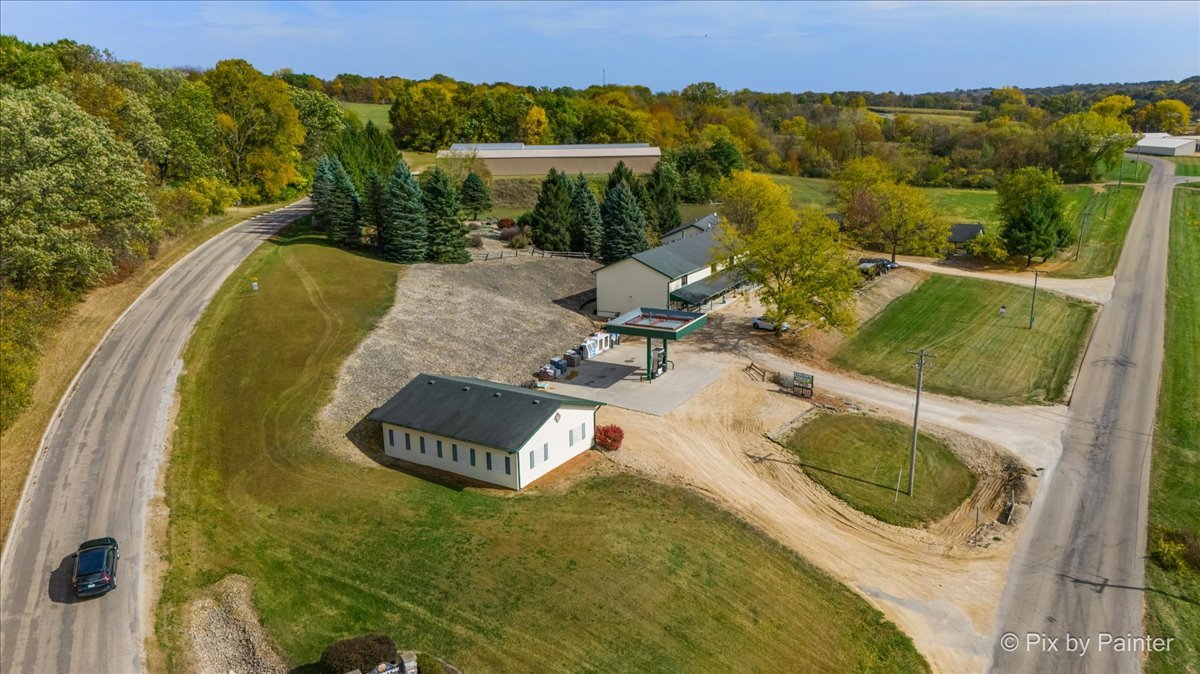 12486445 Property Photo 56