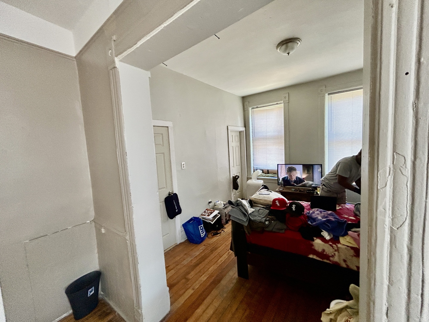 735 E 88th Street Property Photo 16
