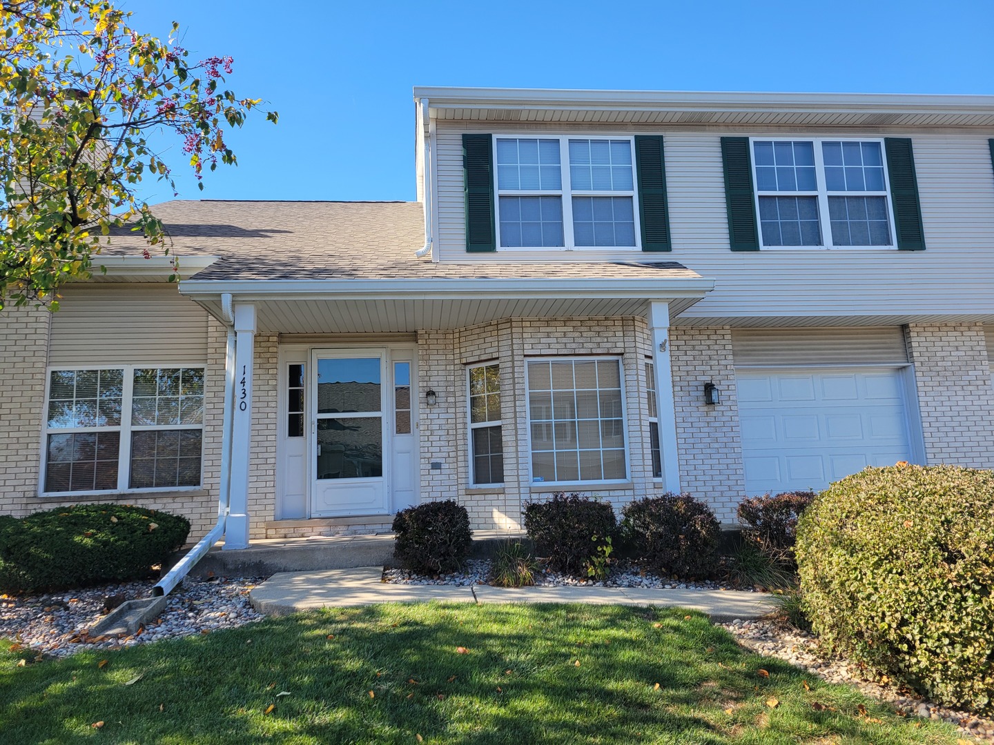 1430 Root Street Property Photo 1