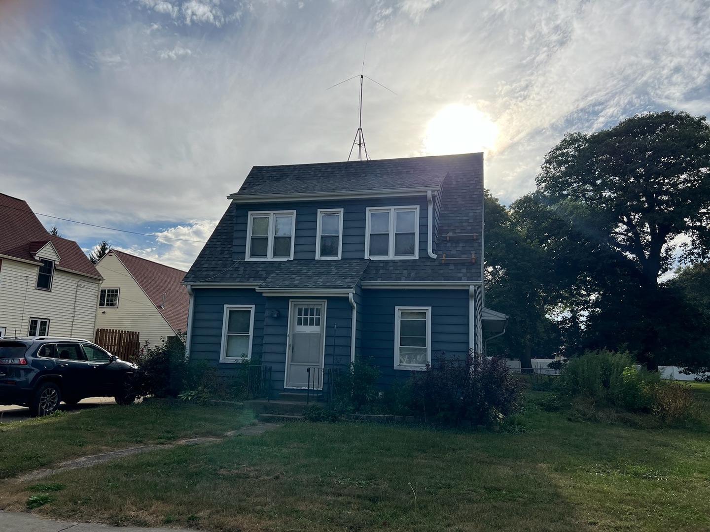 304 Maple Avenue Property Photo 1