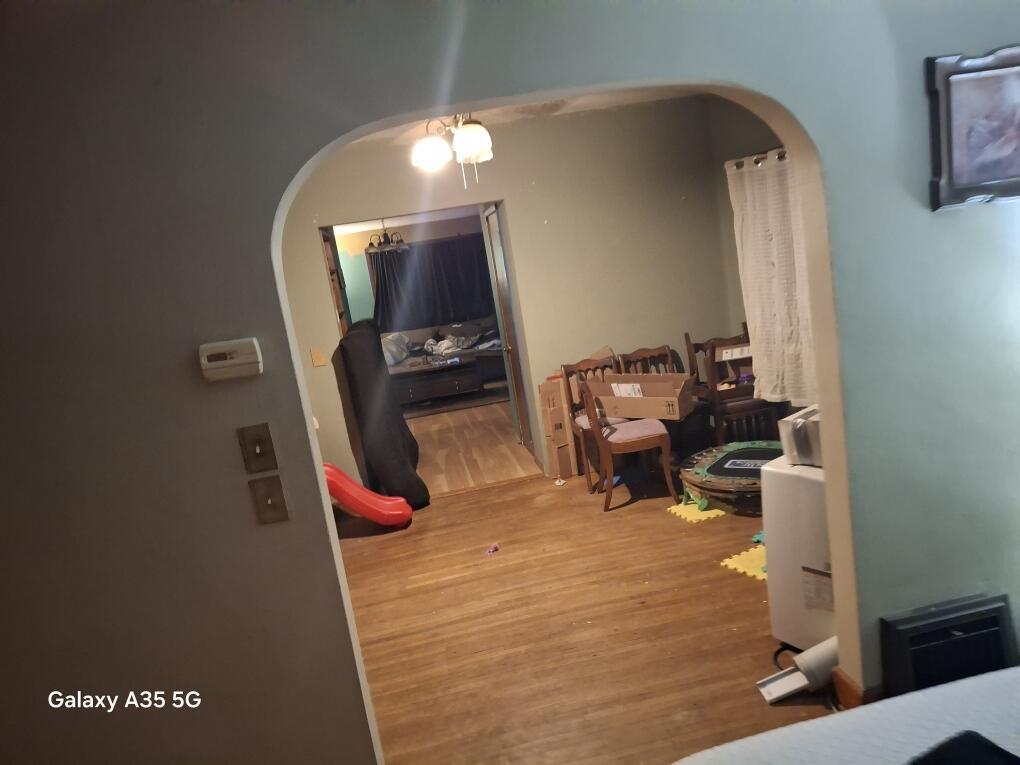304 Maple Avenue Property Photo 5