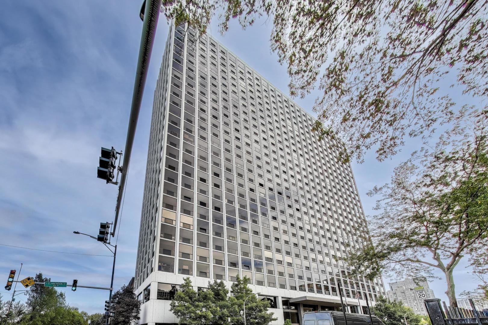 4343 N Clarendon Avenue 1814 Property Photo 1