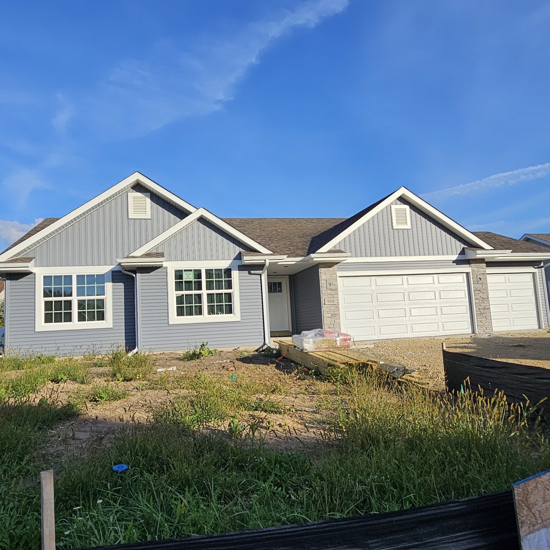 906 Stuyvesant Drive Property Photo 1