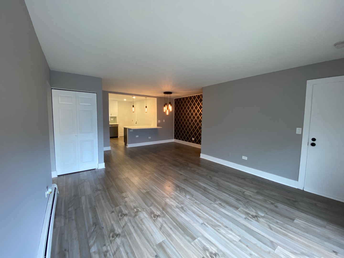 115 E Dundee Road 3n Property Photo 2
