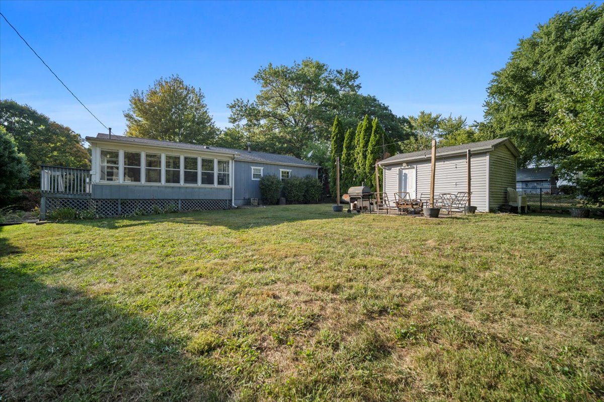 8095 N 2000 East Road Property Photo 24