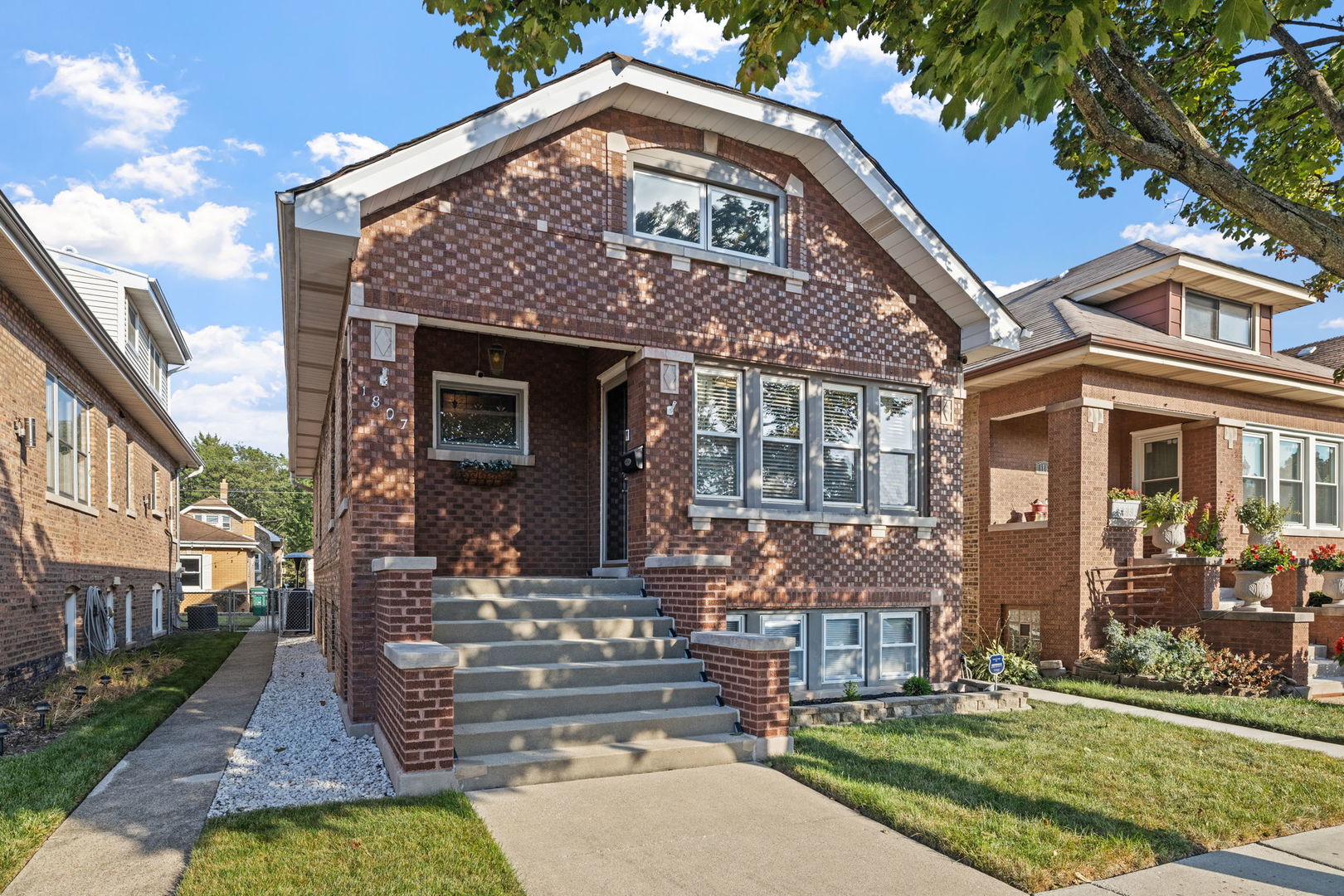 1807 East Avenue Property Photo 1