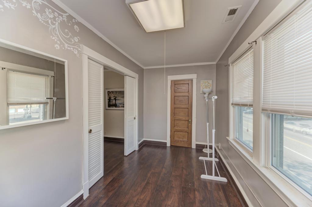 97 Harlem Avenue Property Photo 29