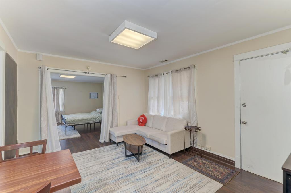 97 Harlem Avenue Property Photo 32