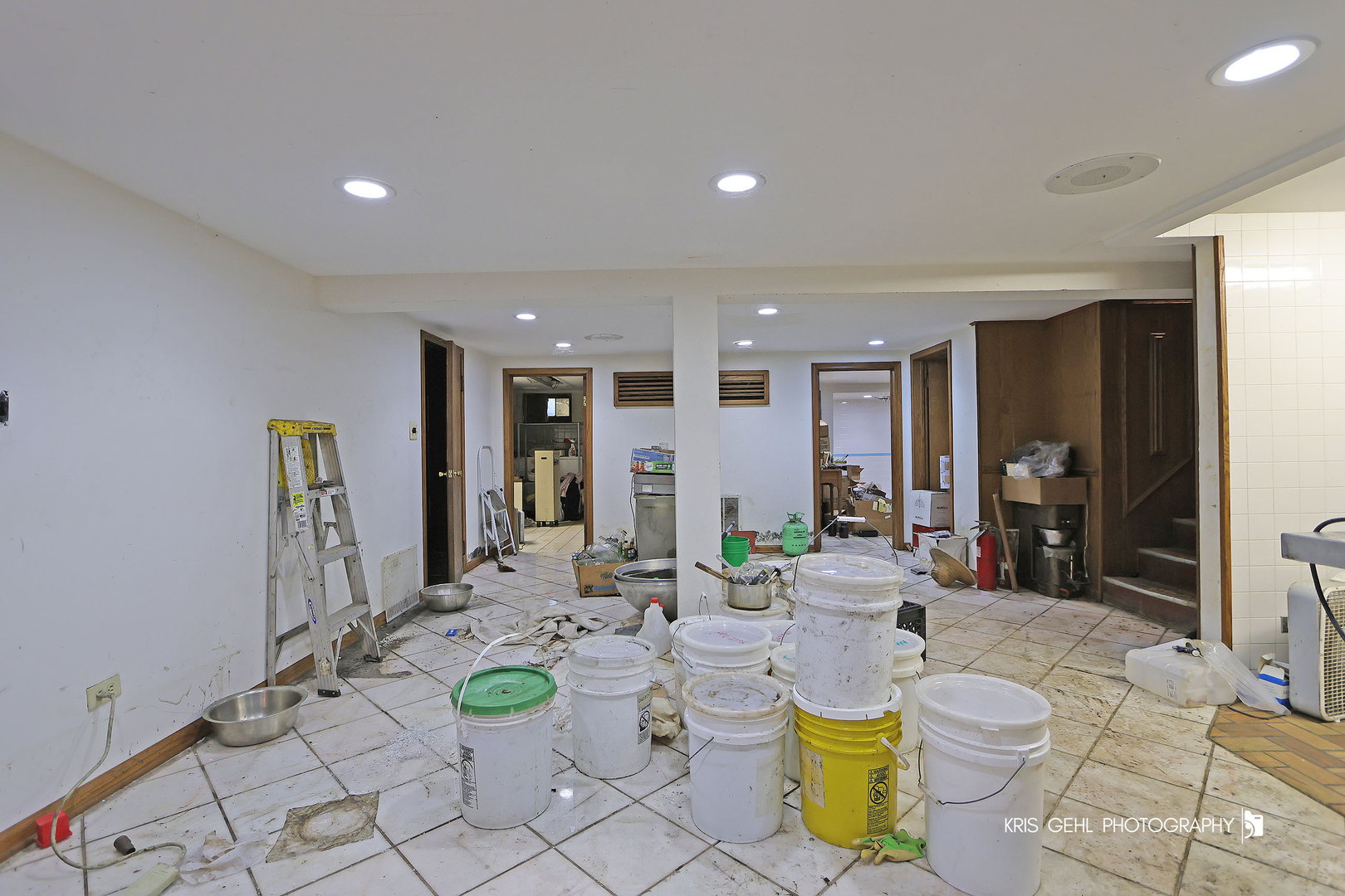 91 S Milwaukee Avenue Property Photo 33